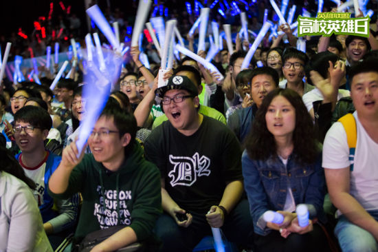 Ninjas in Pyjamas 教练：我们有点太过于依赖中单了