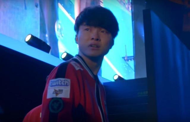 官方： GIANTX 从UCAM签下ara和Flickless