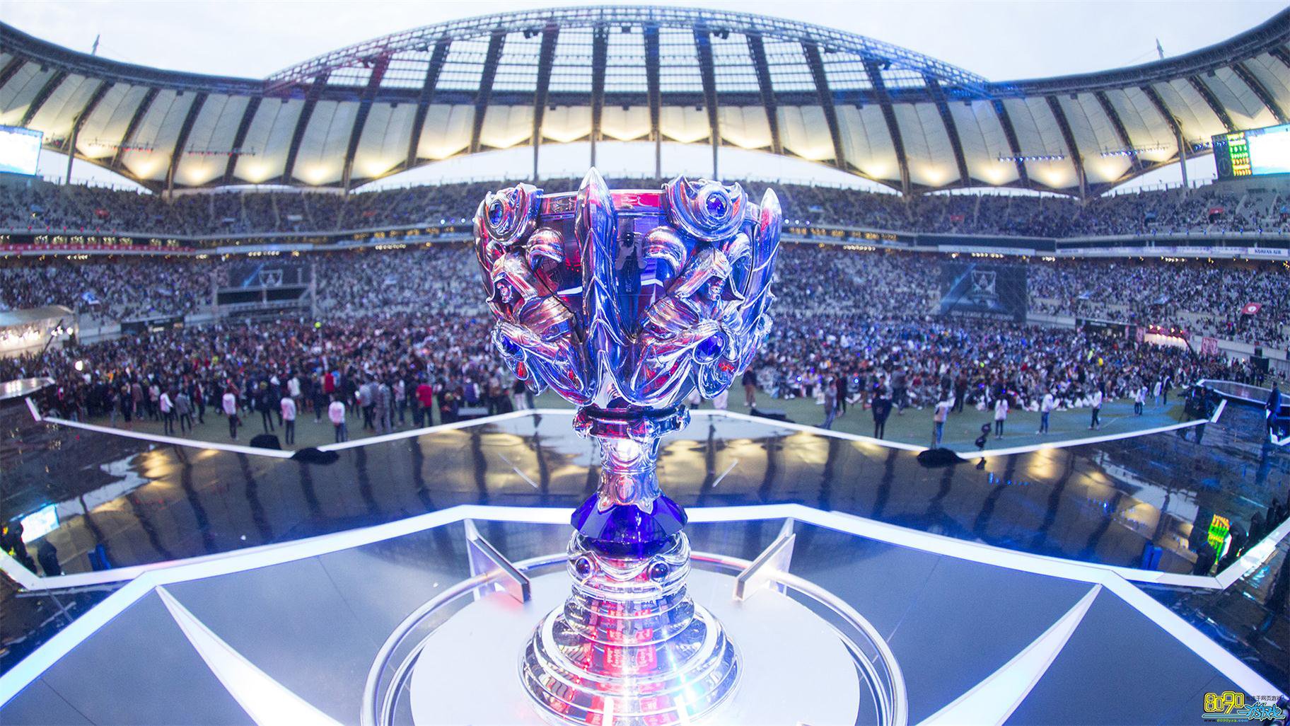 半决赛中， Spirit 和NAVI在IEM Katowice 2025吸引了创纪录的观众数量