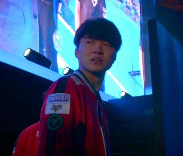 偶发