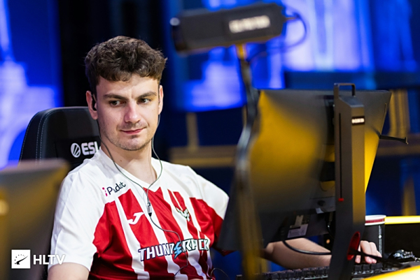 【视频】7月6日LPL夏季赛战果：V5继续不胜，EDG找回状态