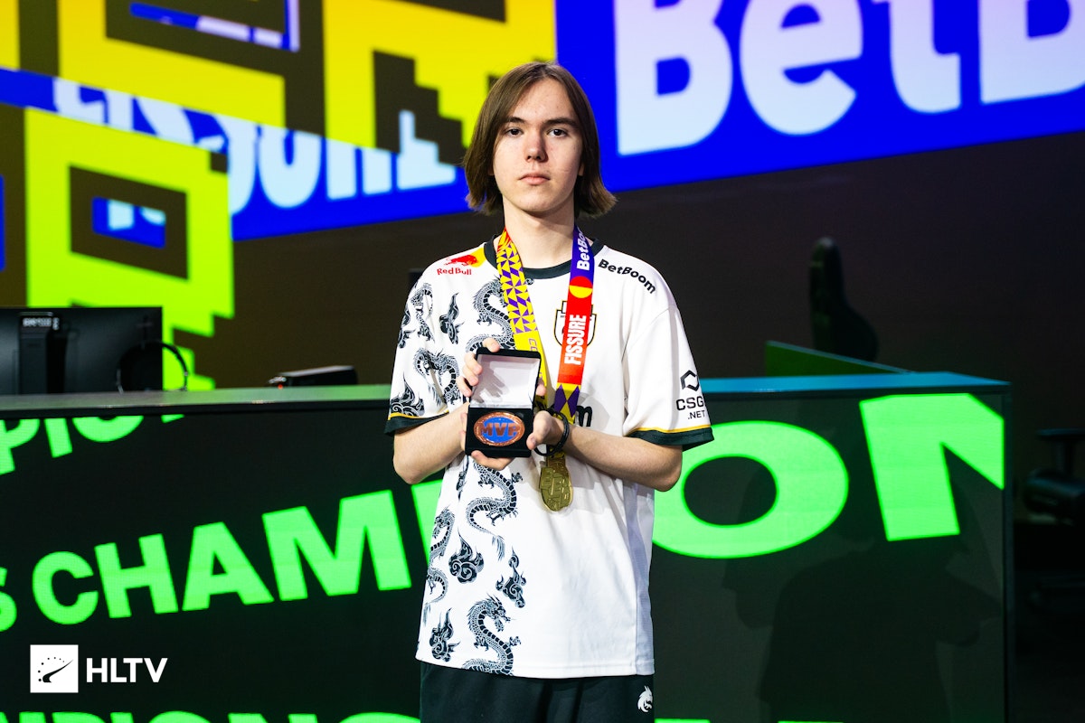 Into the Breach 用 REDSTAR 替换 BOROS 在 41 天后＊